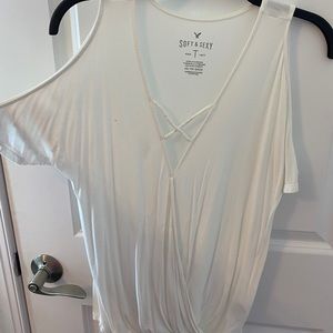 white tee shirt